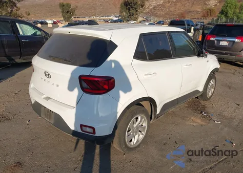 2021 Hyundai Venue Se from USA, damaged, VIN KMHRB8A30MU088454